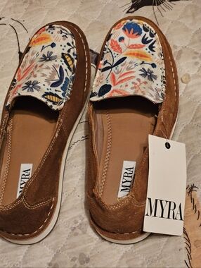 MYRA Women's Floral Canvas Loafers - Brown and Multicolor